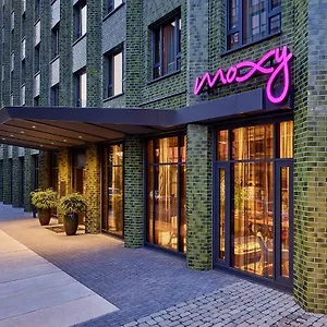 Moxy Muelheim *** Köln