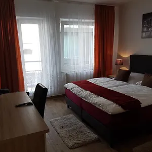 Otel Eigelstein, Köln